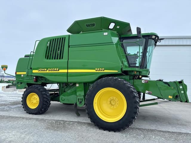 Image of John Deere 9650 equipment image 1