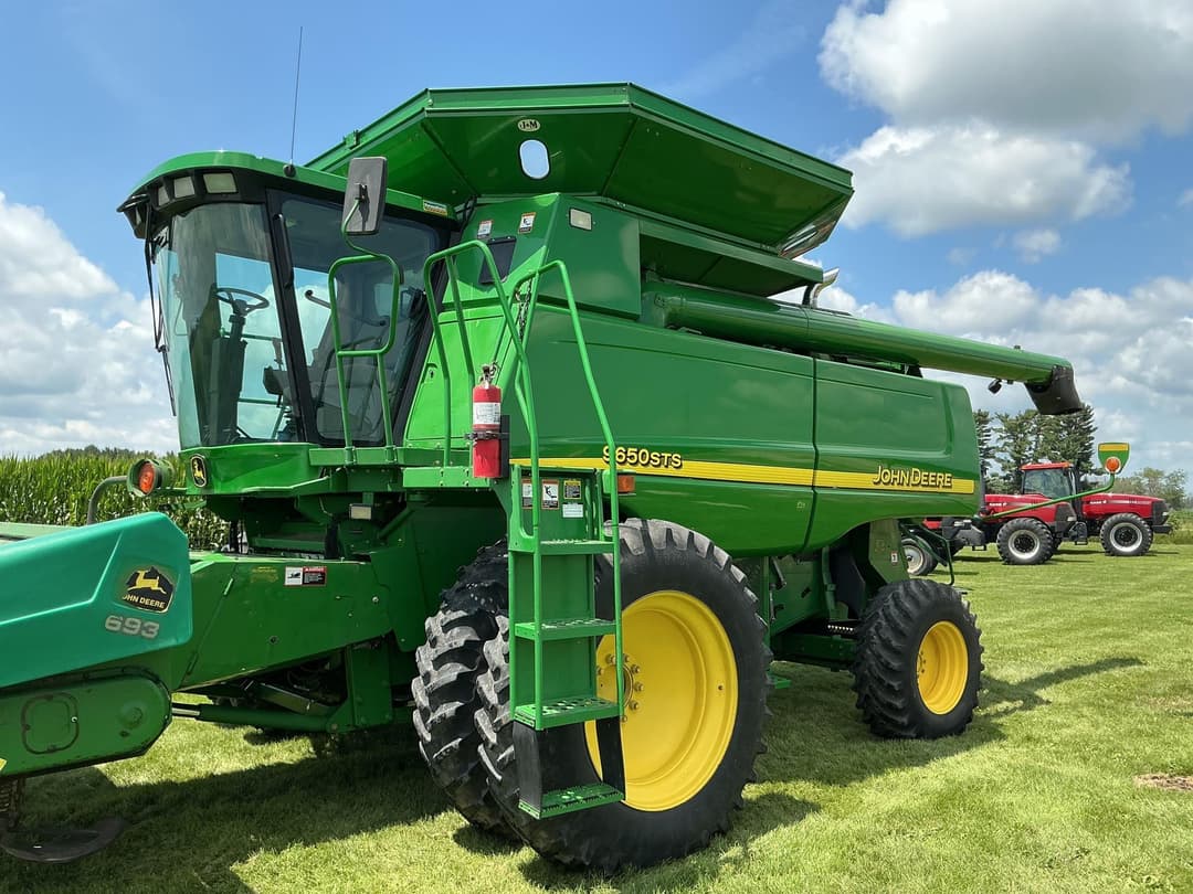 Image of John Deere 9650 STS Primary image