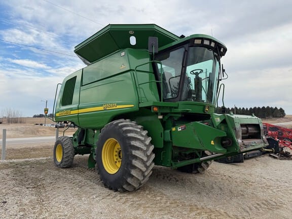 2001 John Deere 9650 STS Equipment Image0