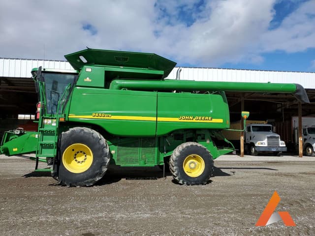 Image of John Deere 9650 STS equipment image 1