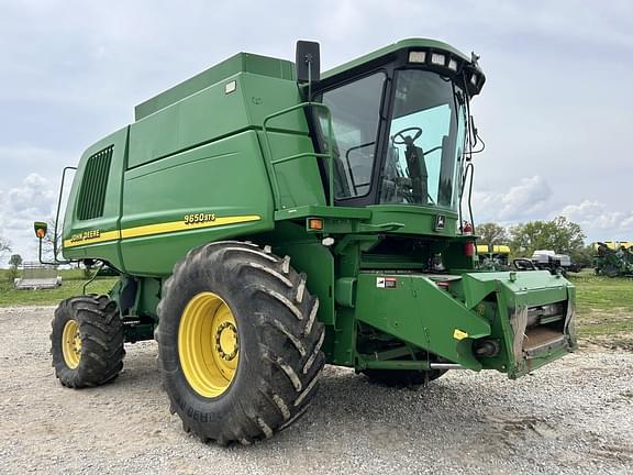 Image of John Deere 9650 STS equipment image 3