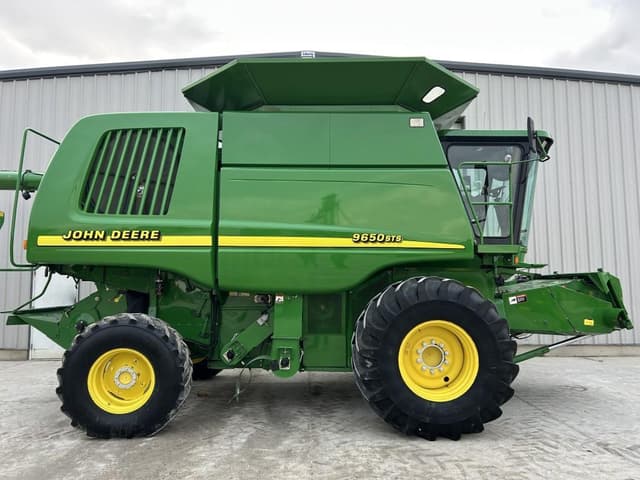 Image of John Deere 9650 STS equipment image 3