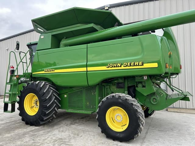 Image of John Deere 9650 STS equipment image 4