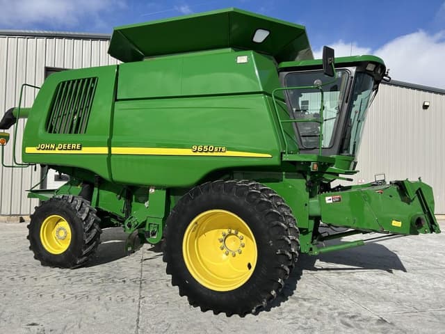 Image of John Deere 9650 STS equipment image 1