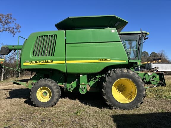 Image of John Deere 9650 STS equipment image 4