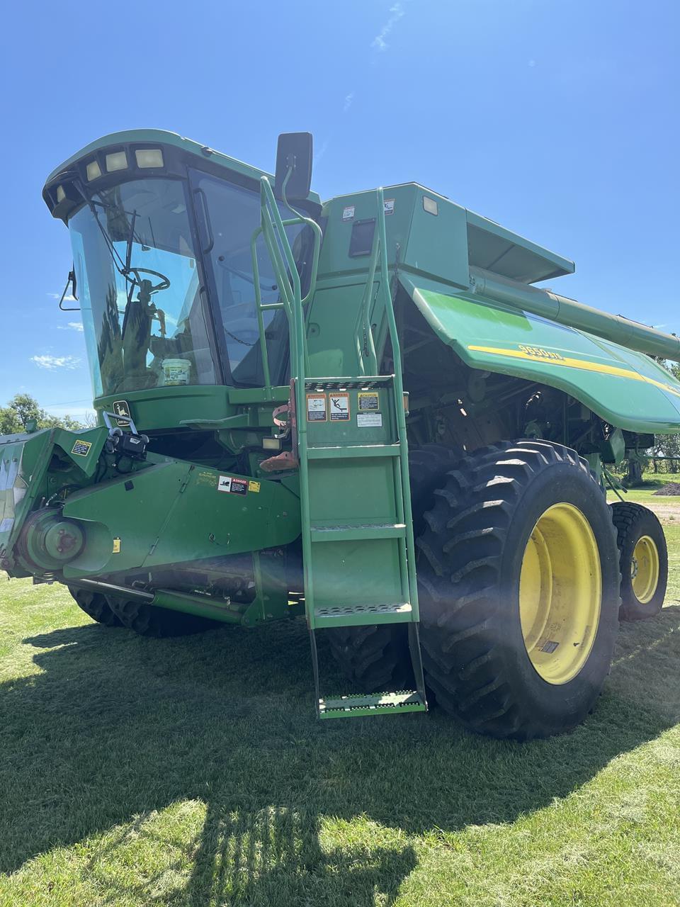 Image of John Deere 9650 STS Primary image
