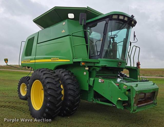 Image of John Deere 9650 STS equipment image 2