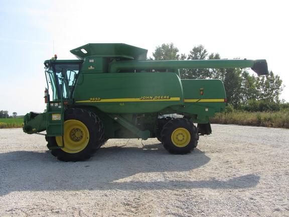 Image of John Deere 9650 equipment image 2