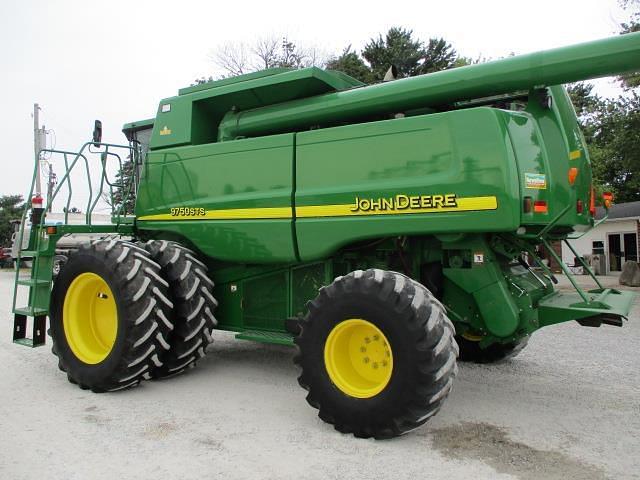 Image of John Deere 9750 STS equipment image 4