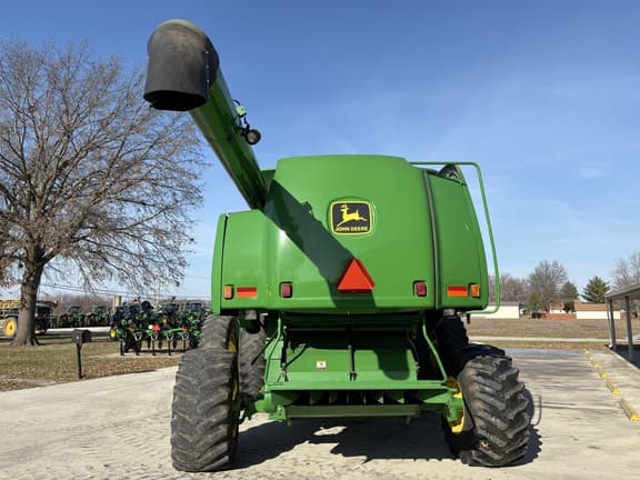 Image of John Deere 9750 STS equipment image 2