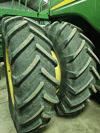 Image of John Deere 9750 STS equipment image 4