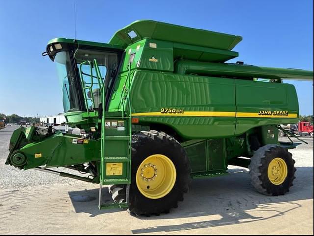 Image of John Deere 9750 STS equipment image 1