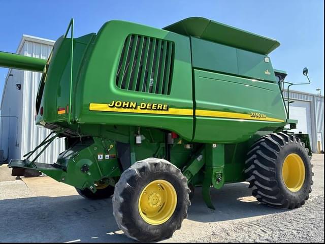 Image of John Deere 9750 STS equipment image 4