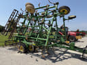 2001 John Deere 980 Image