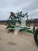 2001 John Deere 980 Image