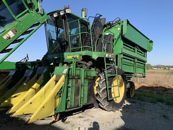 Image of John Deere 9970 equipment image 1