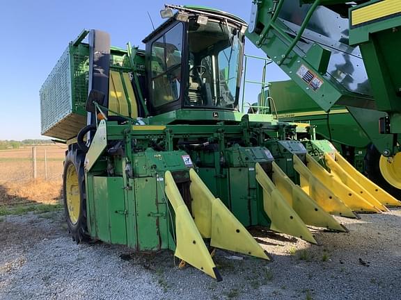 Image of John Deere 9970 equipment image 2