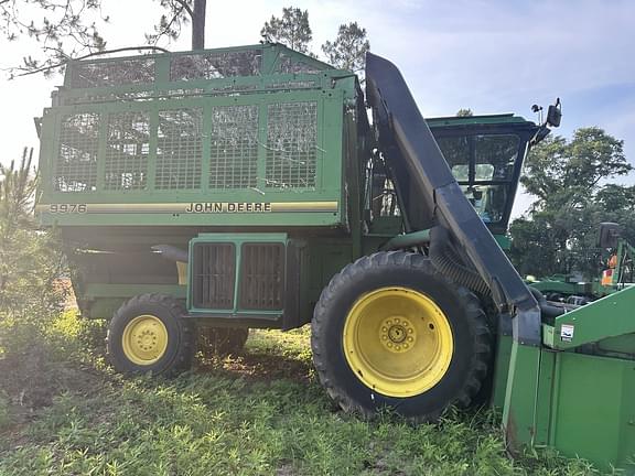 Image of John Deere 9976 equipment image 2