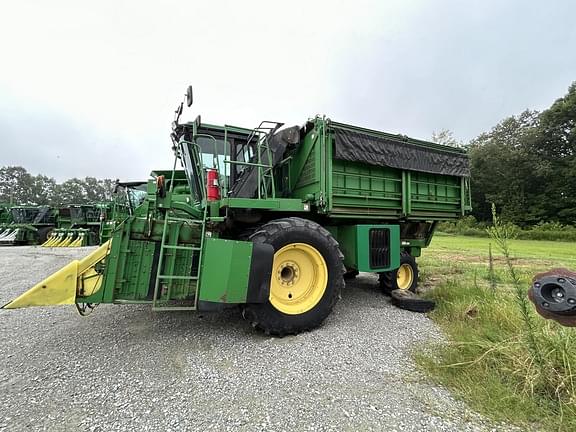 Image of John Deere 9976 equipment image 3