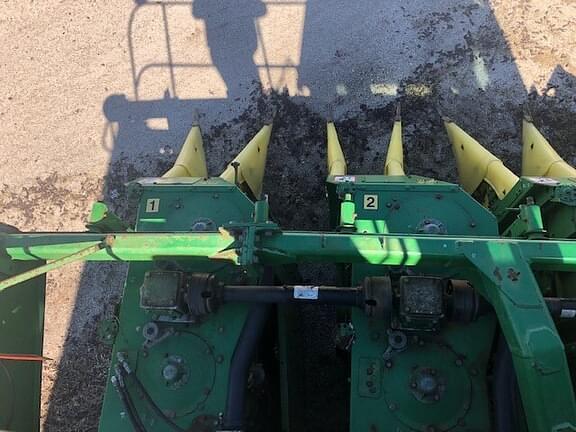 Image of John Deere 9976 equipment image 2