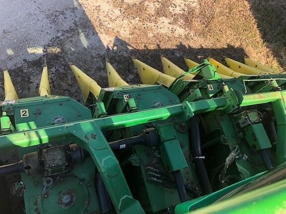 Image of John Deere 9976 equipment image 3