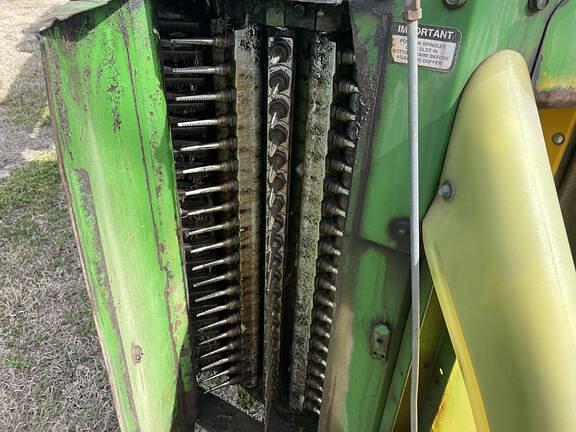 Image of John Deere 9976 equipment image 2