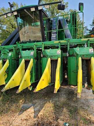 Image of John Deere 9976 equipment image 2