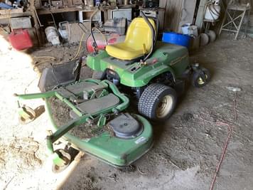 Main image John Deere F680