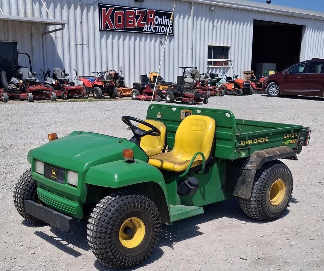 Image of John Deere Gator Primary image