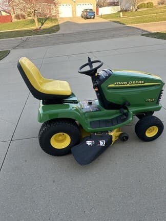 Image of John Deere LT155 equipment image 1