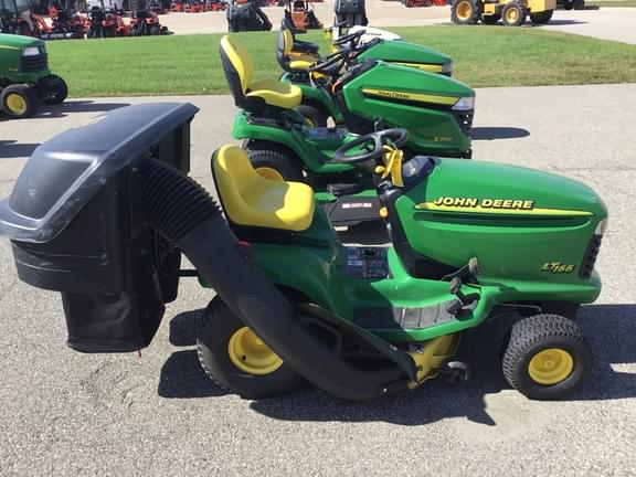 Image of John Deere LT166 equipment image 2