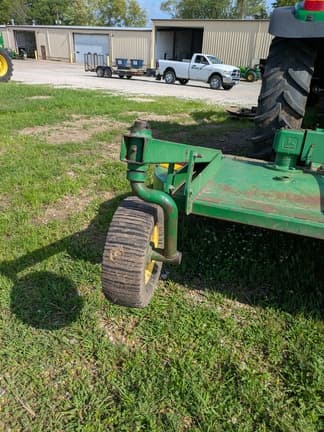 Image of John Deere MX10 equipment image 4