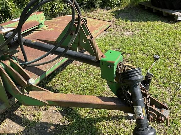 Image of John Deere MX10 equipment image 3