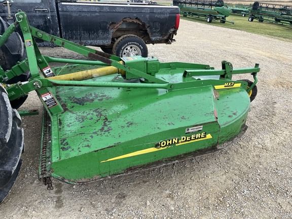 2001 John Deere MX7 Equipment Image0
