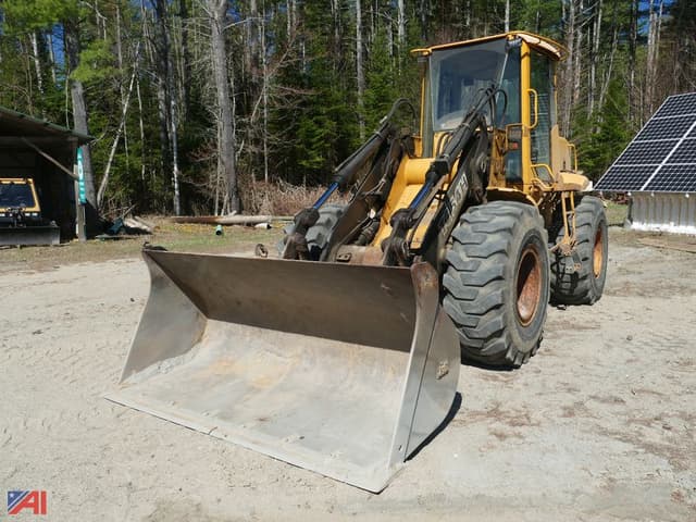 Image of John Deere TC54H equipment image 1