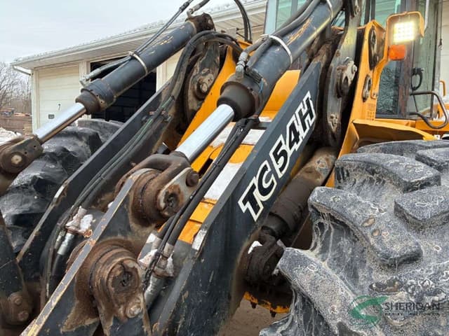 Image of John Deere TC54H equipment image 3