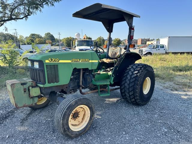 Image of John Deere 5310 equipment image 4