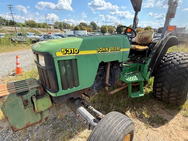 Image of John Deere 5310 equipment image 2