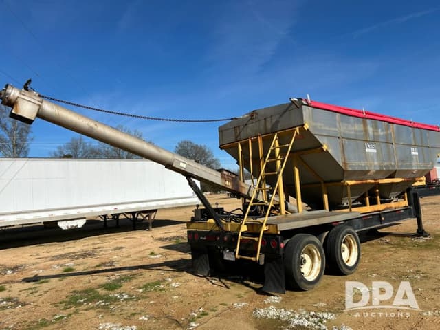 Image of KBH Fertilizer Chassis equipment image 4