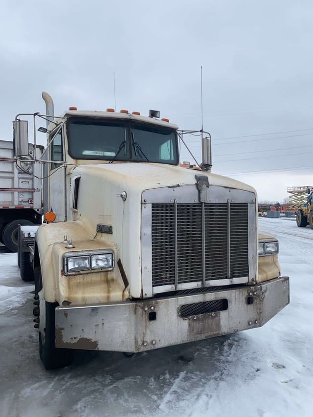Image of Kenworth T800 equipment image 3