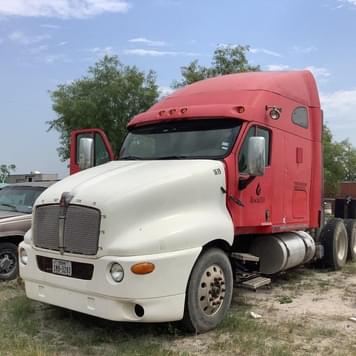Main image Kenworth T2000