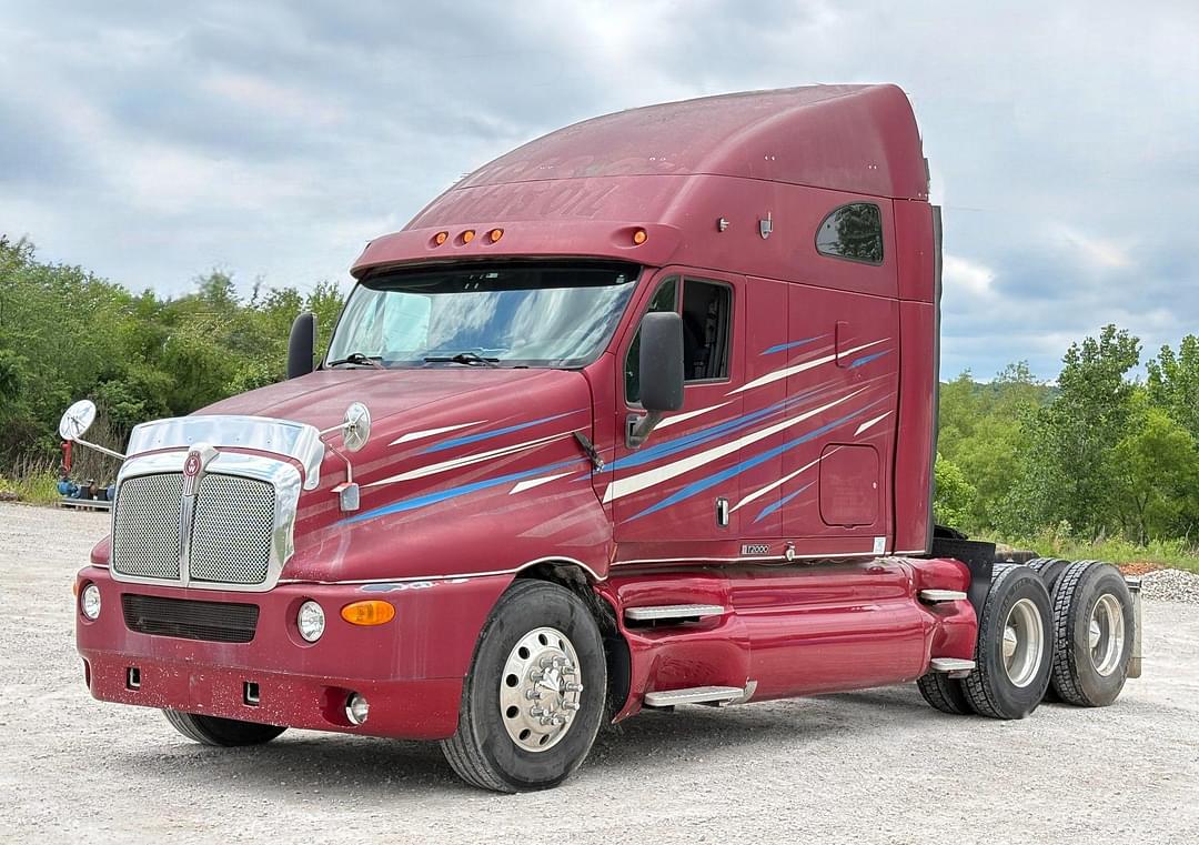 Image of Kenworth T2000 Primary image
