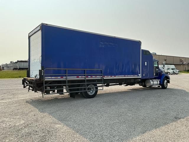 Image of Kenworth T300 equipment image 4