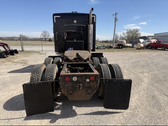 Image of Kenworth T80 equipment image 2