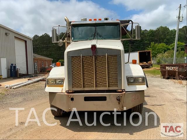 Image of Kenworth T800 equipment image 1