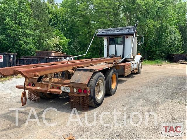 Image of Kenworth T800 equipment image 4