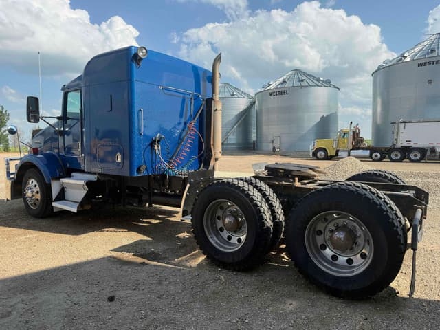 Image of Kenworth T800 equipment image 2