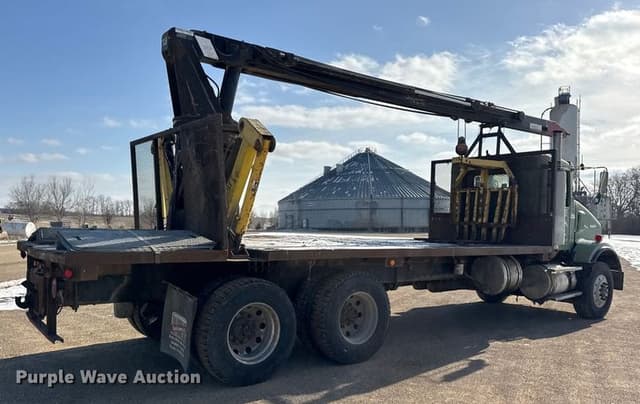 Image of Kenworth T880 equipment image 4