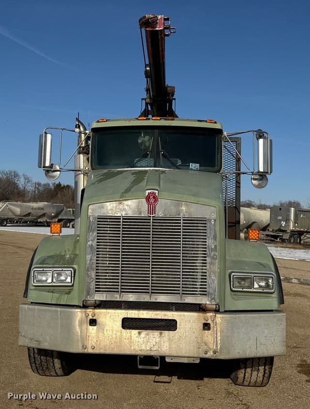 Image of Kenworth T880 equipment image 1