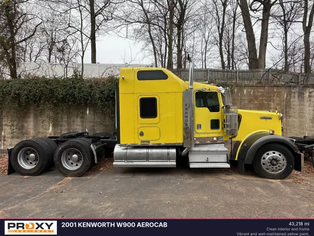 Image of Kenworth W900 equipment image 3